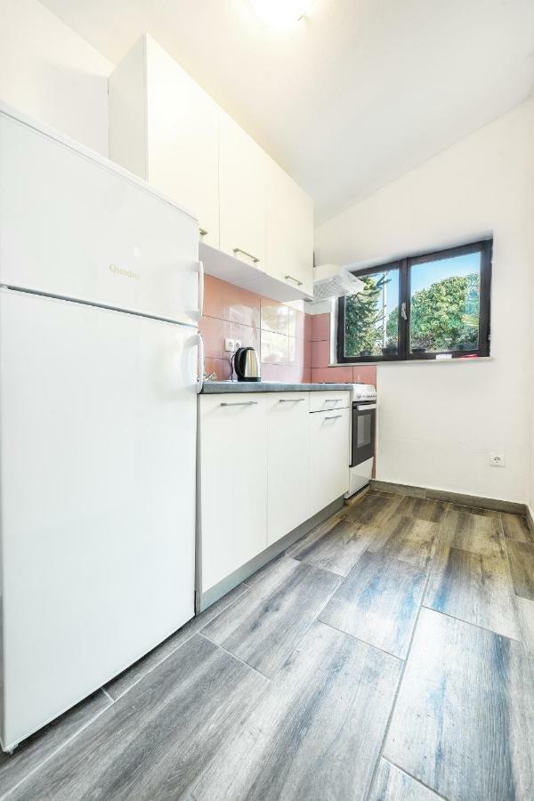 Ferienwohnung Jere Tribalj Exterior foto